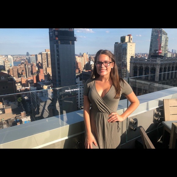 Meet The Posher - Picture 2 of 7